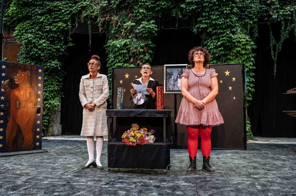 Les soeurs K - Ni Fleurs Ni Couronne